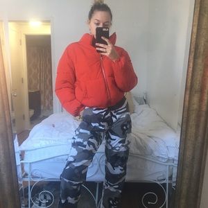 H&M orangey red puffer! Small/medium